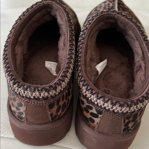 UGG Tasman Caspian Slippers - Picture 3 of 7